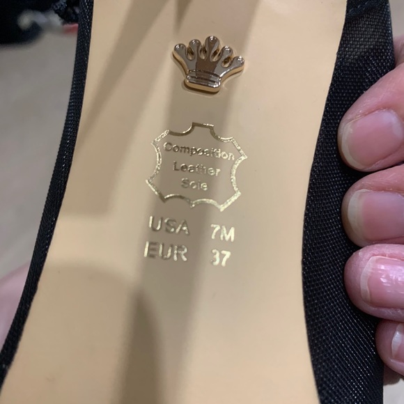 Heels - Picture 6 of 7